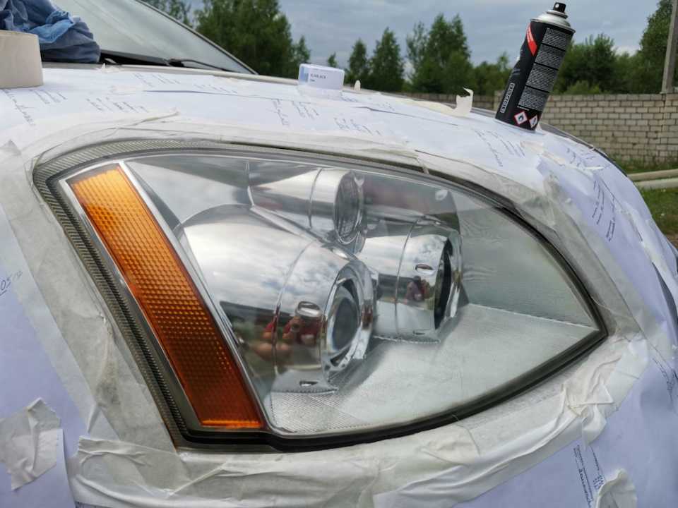 Каким лаком покрыть фары и как это сделать в домашних условиях?