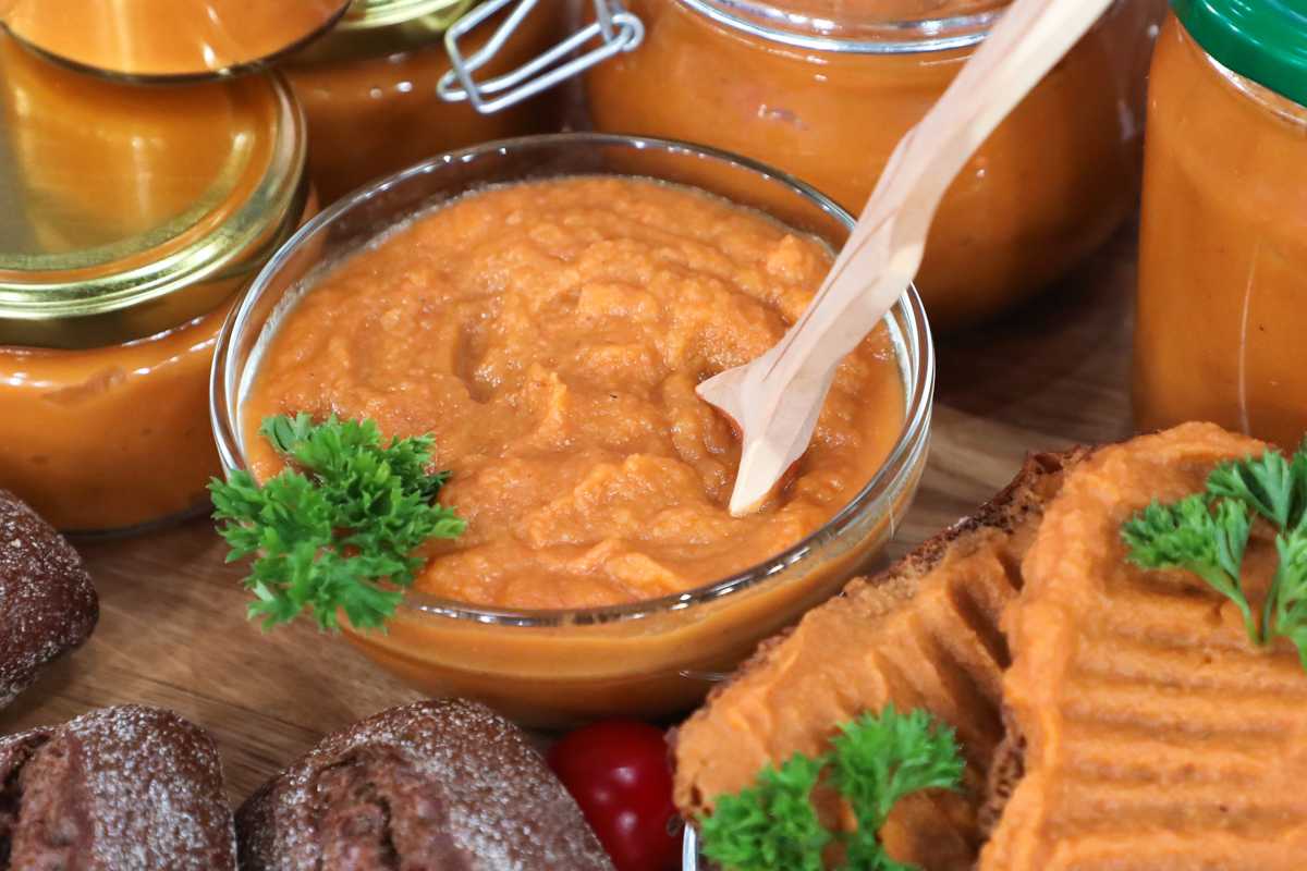 10 лучших рецептов кабачковой икры на зиму: простые, вкусные