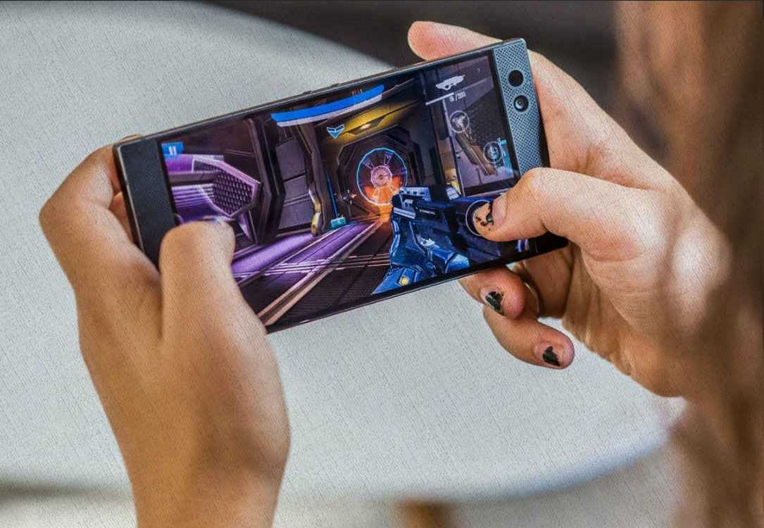 Топ-11 смартфонов с большим экраном 2022