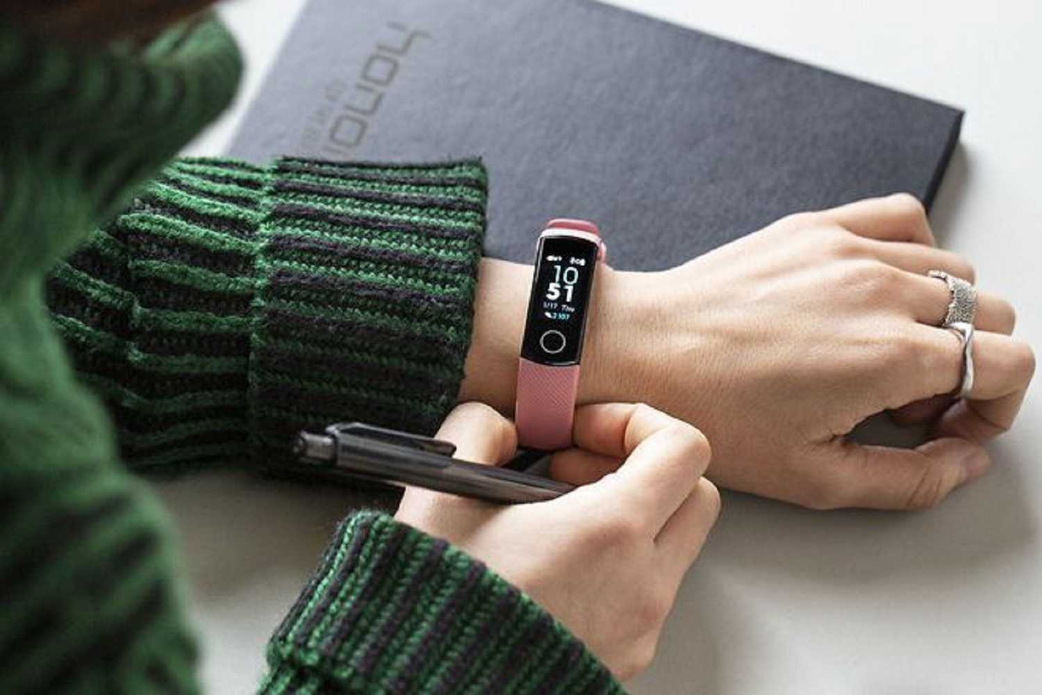 Обзор фитнес-браслета huawei honor band 3
