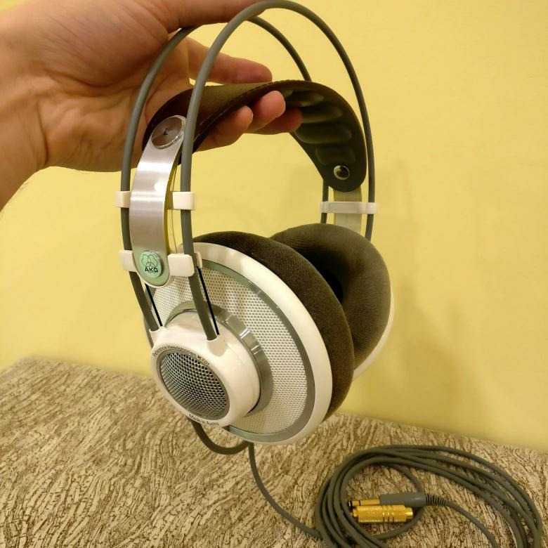 Сравниваем с конкурентами наушники с шумодавом akg n700nc